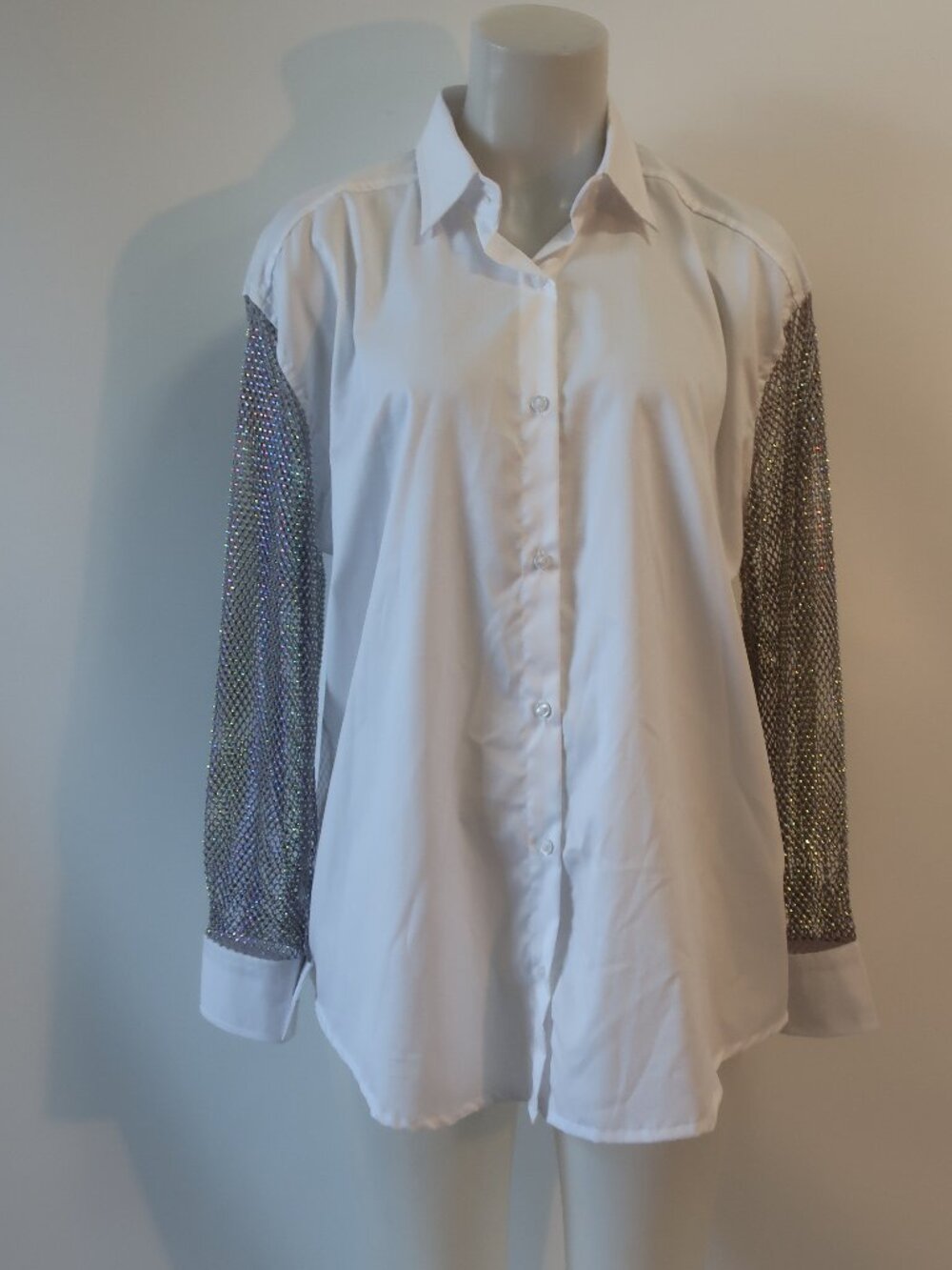 NWT Bits And Pieces to Go (Item- 24) White Silver Mesh Sleeve Button-Up Shirt XL